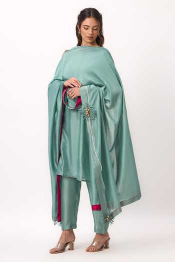 Ruchi Marodia_Green Chanderi Round Neck Shami Whisper Kurta Set _Online_at_Aza_Fashions