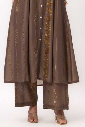 Ruchi Marodia_Brown Chanderi V-neck, Yes Printed Kurta Set _at_Aza_Fashions