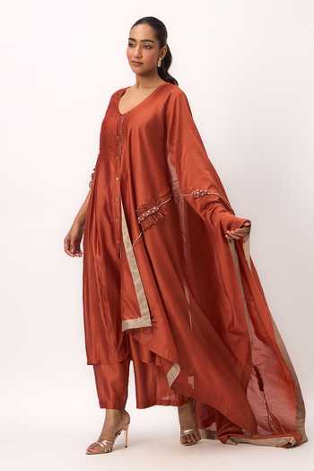 Buy_Ruchi Marodia_Orange Chanderi V-neck Shami Whisper Panelled Kurta Set _Online_at_Aza_Fashions