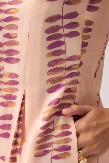 Buy_Ruchi Marodia_Pink Chanderi V-neck Watercolor Stripe Print Kurta Set _Online_at_Aza_Fashions