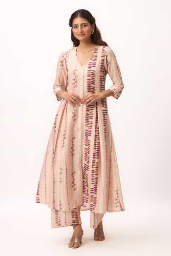 Buy_Ruchi Marodia_Pink Chanderi V-neck Watercolor Stripe Print Kurta Set 