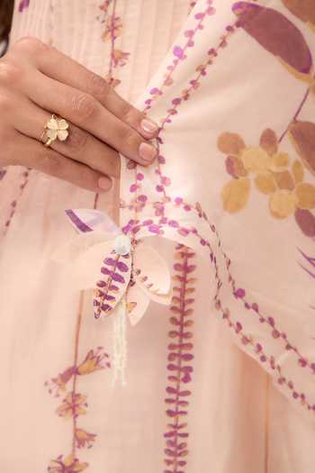 Buy_Ruchi Marodia_Pink Chanderi Round Neck, Yes Stripe Print Kurta Set 