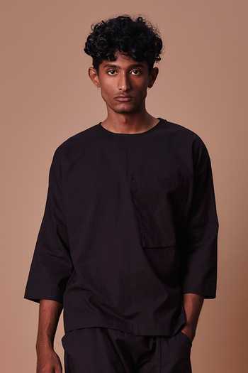 MATI Black Cross Pocket T-Shirt 