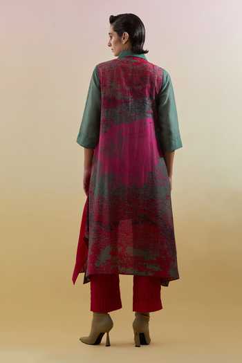 Shop Clos Pink Silk, Linen, Cotton Collared, Yes Gliss Printed Kurta And Pant Set at Aza Fashions Shop_Clos_Pink Silk, Linen, Cotton Collared, Yes Gliss Printed Kurta And Pant Set _at_Aza_Fashions