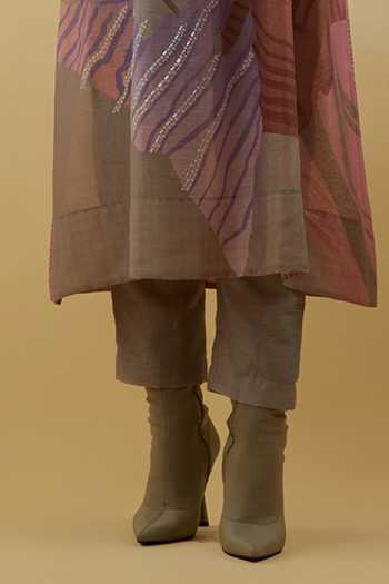 Clos_Pink Silk, Linen, Cotton Mandarin Collar, Yes Zaron Print Kurta Set _Online_at_Aza_Fashions