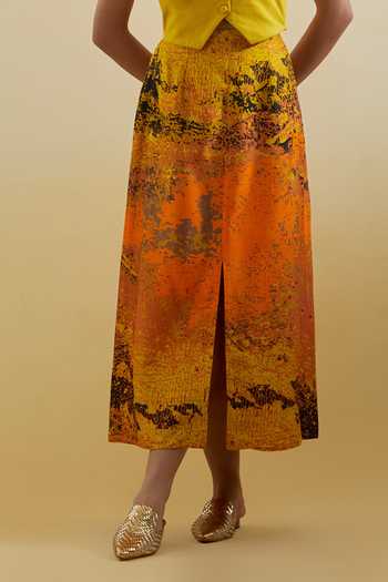 Clos Yellow Dupion, Silk V-neck Gliss Bustier And Skirt Set Online at Aza Fashions Clos_Yellow Dupion, Silk V-neck Gliss Bustier And Skirt Set _Online_at_Aza_Fashions