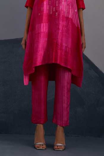 Shop_Clos_Red Silk, Dupion Collared Omen Print Kurta And Pant Set _Online_at_Aza_Fashions
