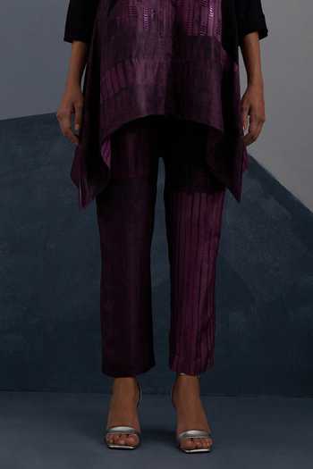 Clos Purple Silk, Dupion Mandarin Collar, Yes Omen Print Kurta And Pant Set at Aza Fashions Clos_Purple Silk, Dupion Mandarin Collar, Yes Omen Print Kurta And Pant Set _at_Aza_Fashions
