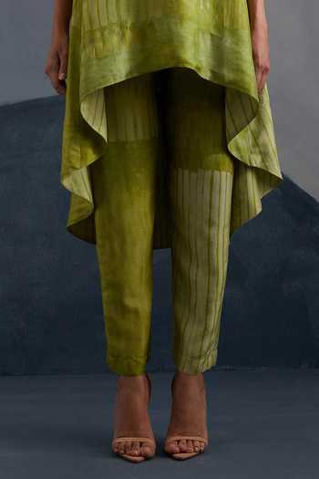 Clos_Green Silk, Dupion Round Neck, Yes Omen Print Kurta And Pant Set _Online_at_Aza_Fashions