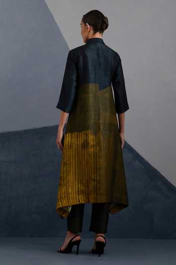 Clos Omen Print Kurta & Pant Set 