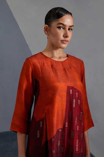 Shop_Clos_Orange Dupion, Silk Round Neck, Yes Omen Print Kurta And Pant Set _Online_at_Aza_Fashions