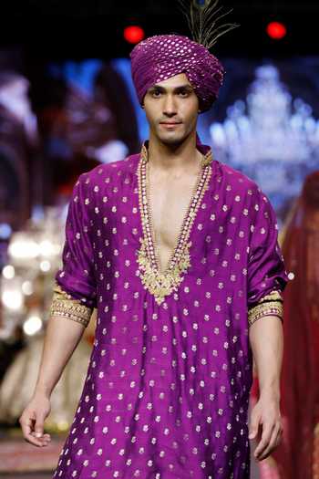 Itrh_Purple Silk, Brocade, Crepe Rehzaar Amethyst Kurta Set _Online_at_Aza_Fashions