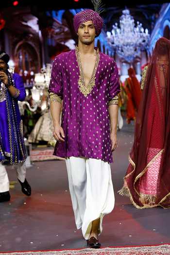 Buy_Itrh_Purple Silk, Brocade, Crepe Rehzaar Amethyst Kurta Set _Online_at_Aza_Fashions