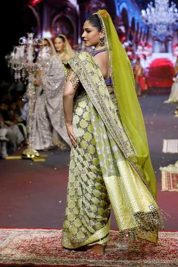 Itrh Neelkanthi Noor Saree With Blouse 