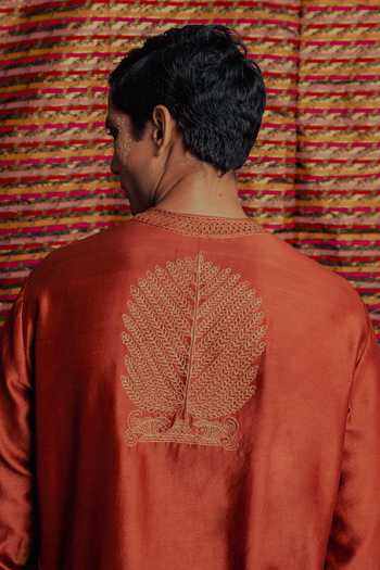 Label Earthen Swaroop Thread Work Kurta Set 
