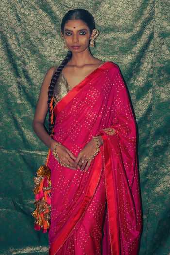 Label Earthen_Pink Silk V-neck Gulabi Taara Saree And Blouse Set _at_Aza_Fashions