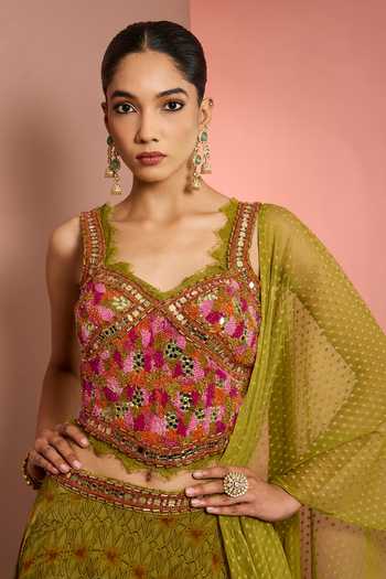 Neha Khullar_Green Organza, Viscose Sweetheart Neck Floral Pattern Lehenga Set _at_Aza_Fashions