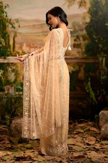 Samyukta Singhania Hand Embroidered Saree & Blouse Set 
