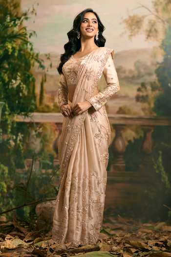 Buy_Samyukta Singhania_Beige Tissue V-neck Hand Embroidered Banarsi Saree And Blouse Set _Online_at_Aza_Fashions