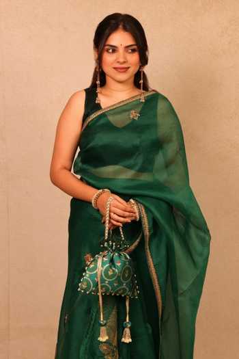 Amyra Jamal Silk Potli 