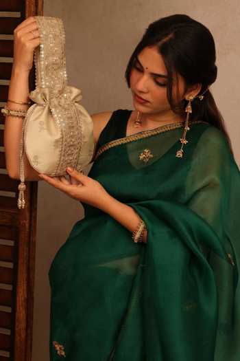 Amyra Arohi Embroidered Potli 