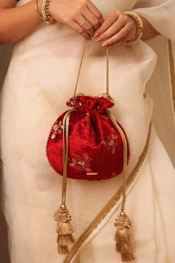 Buy_Amyra_Red Embroidery, Beads, Zari, Tassels Ras Velvet Potli 