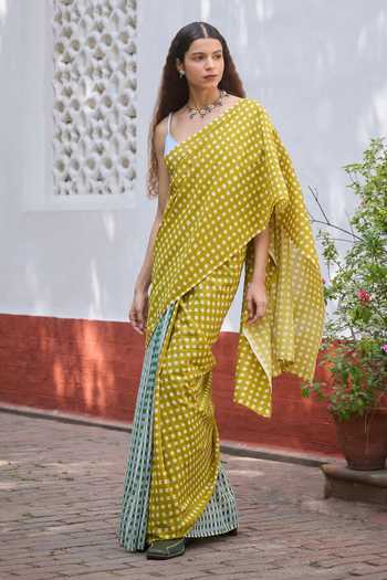 Buy_Dressfolk_Green Handloom Cotton Checkered Pre-draped Saree With Unstitched Blouse Piece _Online_at_Aza_Fashions