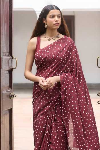 Shop_Dressfolk_White Handloom Cotton Pre-draped Saree With Unstitched Blouse Piece _Online_at_Aza_Fashions