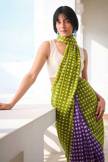 Buy_Dressfolk_Green Handloom Cotton Checkered Pre-draped Saree With Unstitched Blouse Piece _Online_at_Aza_Fashions