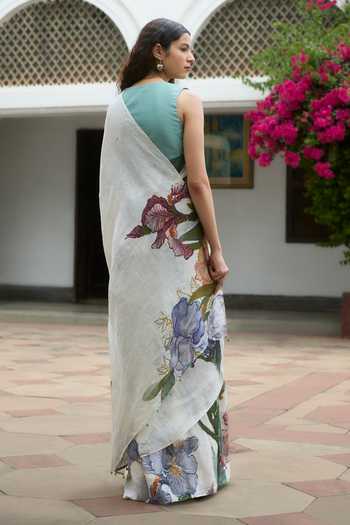 Dressfolk Printed Saree With Unstitched Blouse Piece 