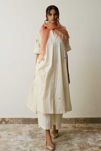 Buy_Rhua_White Handloom Cotton Round Neck Irin Kurta Palazzo Set _Online_at_Aza_Fashions