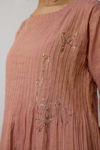 Rhua_Pink Handloom Cotton Square Neck Nirvi Dabka Embroidered Kurta And Pant Set _Online_at_Aza_Fashions