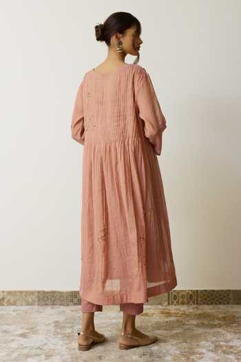 Rhua Nirvi Dabka Embroidered Kurta & Pant Set 