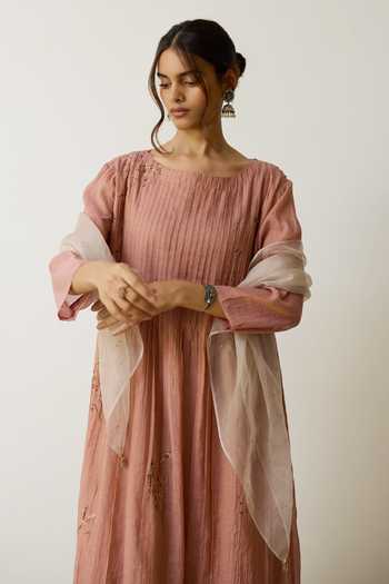 Shop_Rhua_Pink Handloom Cotton Square Neck Nirvi Dabka Embroidered Kurta And Pant Set 