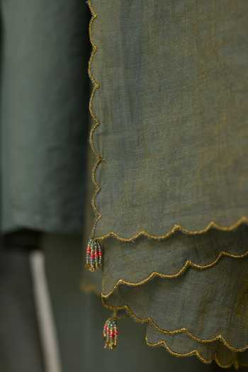 Shop_Rhua_Green Handloom Cotton V-neck Iti Kurta Set 
