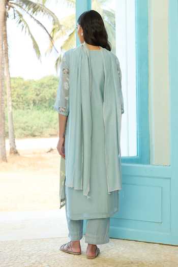 Vaayu Sky Thread Embroidered Kurta Set 