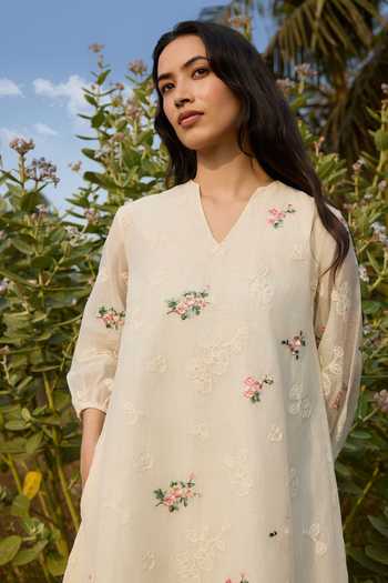 Vaayu_Ivory Cotton, Muslin V-neck Thread Embroidered Dress _Online_at_Aza_Fashions