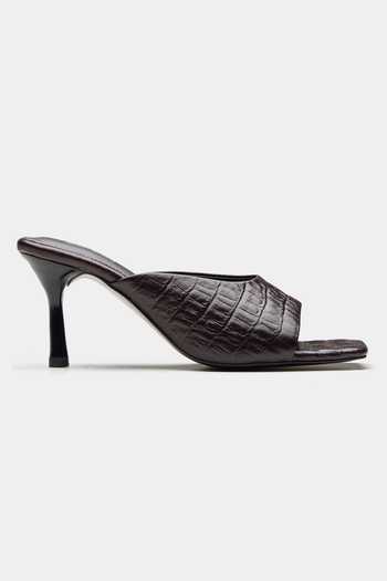 Oroh_Brown Cardiff Textured Leather Heels _Online_at_Aza_Fashions