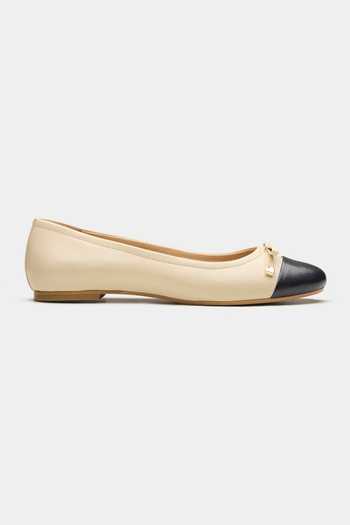 Oroh_Off White Grimsby Contrast Toe Cap Ballerinas _Online_at_Aza_Fashions