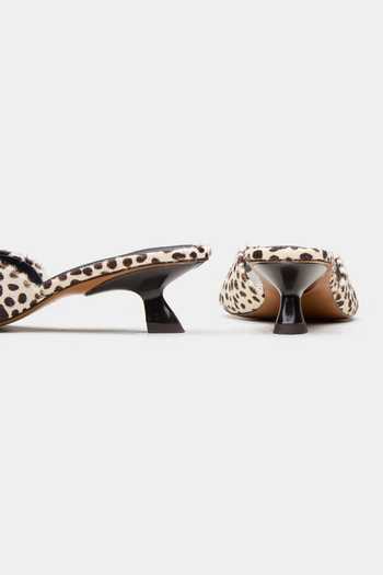 Buy Oroh White Lyra Hair-on Leather Kitten Heels Online at Aza Fashions Buy_Oroh_White Lyra Hair-on Leather Kitten Heels _Online_at_Aza_Fashions