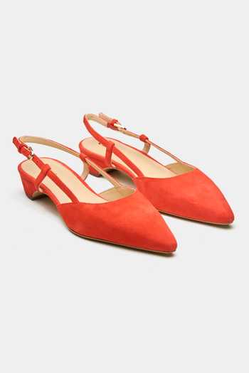 Oroh Rhea Pointed Toe Pumps 