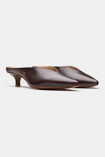 Oroh Segin Pointed Toe Kitten Mule Heels 