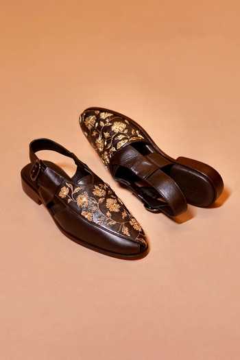 Dmodot Pesha Ricamo Moro Peshawari Sandals 