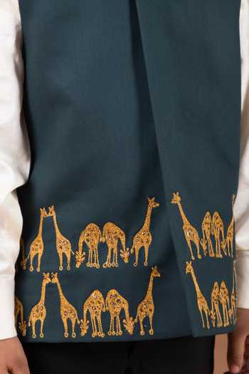 Shop_Little Brats_Cream Cotton Embroidery Giraffe Bundi And Pant Set _Online_at_Aza_Fashions