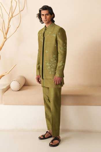 Shreyansh Designs Floral Embroidered Bandhgala & Kurta Set 