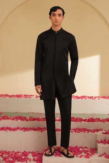 Shreyansh Designs French Knot Embroidered Kurta & Pant Set 
