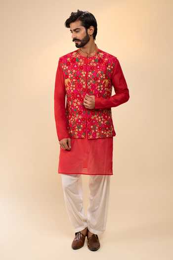 Arihant Rai Sinha Floral Pattern Bundi Kurta Set 