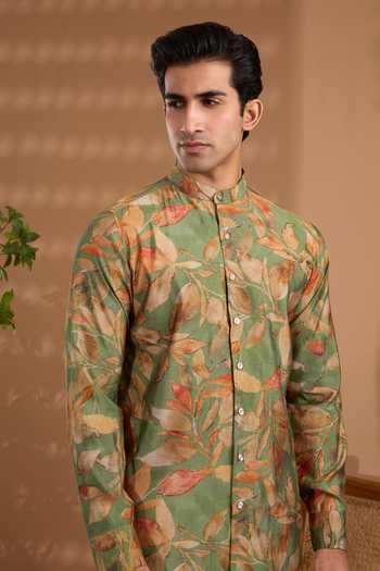 Shop_SPRING BREAK_Green Silk Floral Print Kurta _Online_at_Aza_Fashions