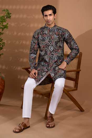 Spring Break_Black Silk Paisley Print Kurta _Online_at_Aza_Fashions