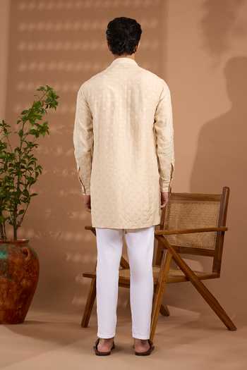 SPRING BREAK Embroidered Kurta & Pant Set 